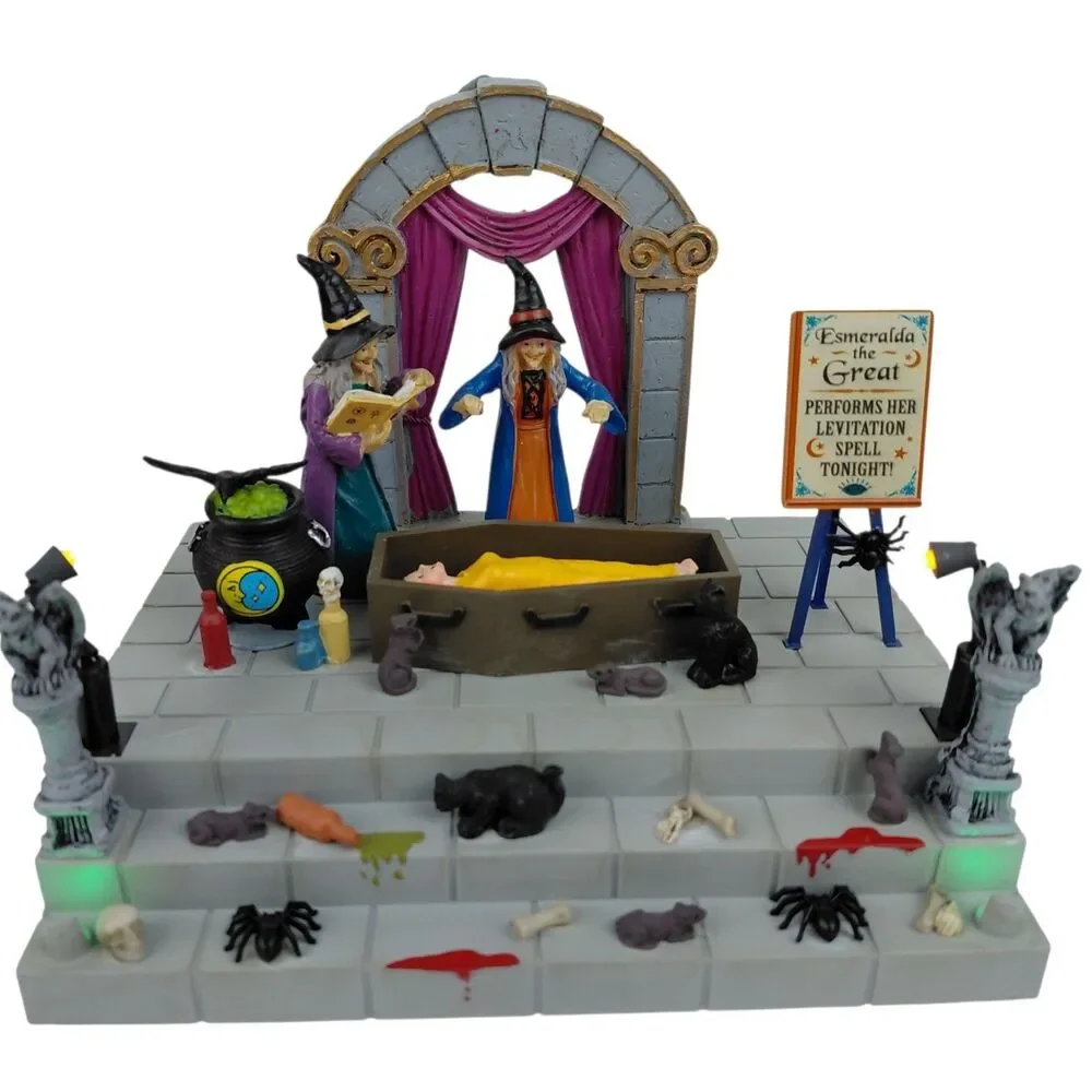 Lemax Spooky Town Halloween Esmeralda the Great Lighted & Animated  #14825 Box